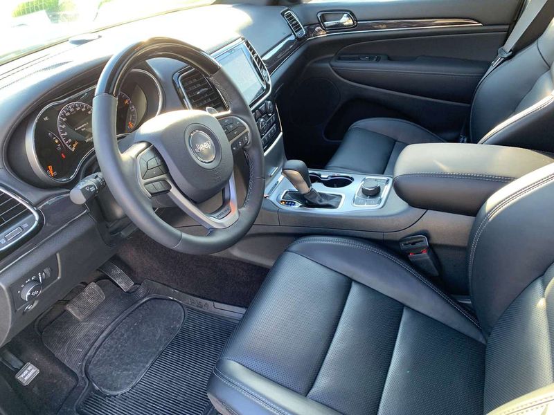 Jeep Grand Cherokee • 2019 • 142,000 km 9