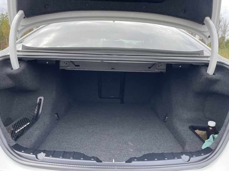 BMW 5 Series • 2016 • 76,000 km 14