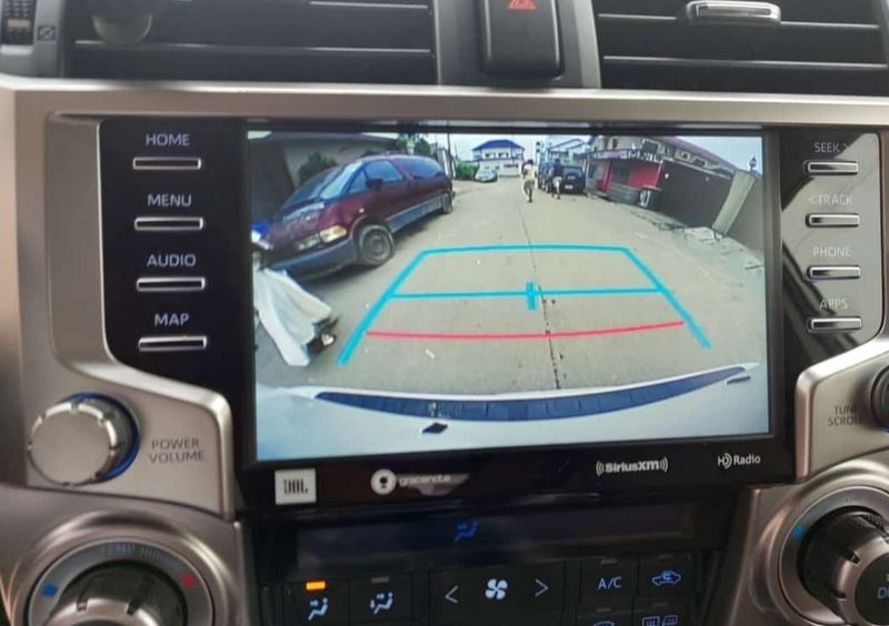 Toyota 4Runner • 2020 • 25 km 3