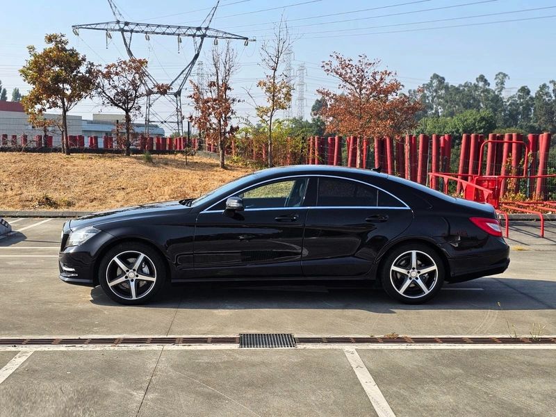 Mercedes-Benz CLS-Class • 2012 • 185,000 km 1
