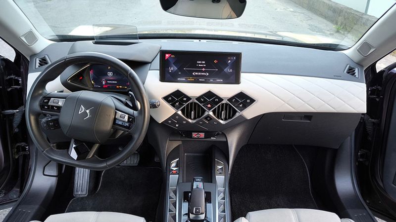 Citroën DS3 • 2019 • 77,171 km 4