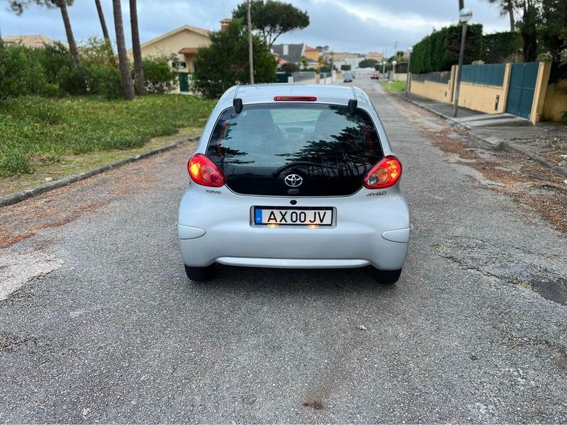 Toyota Agya • 2009 • 125,000 km 4