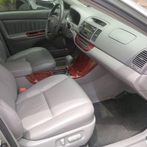 Toyota Camry • 2005 • 213,425 km 2