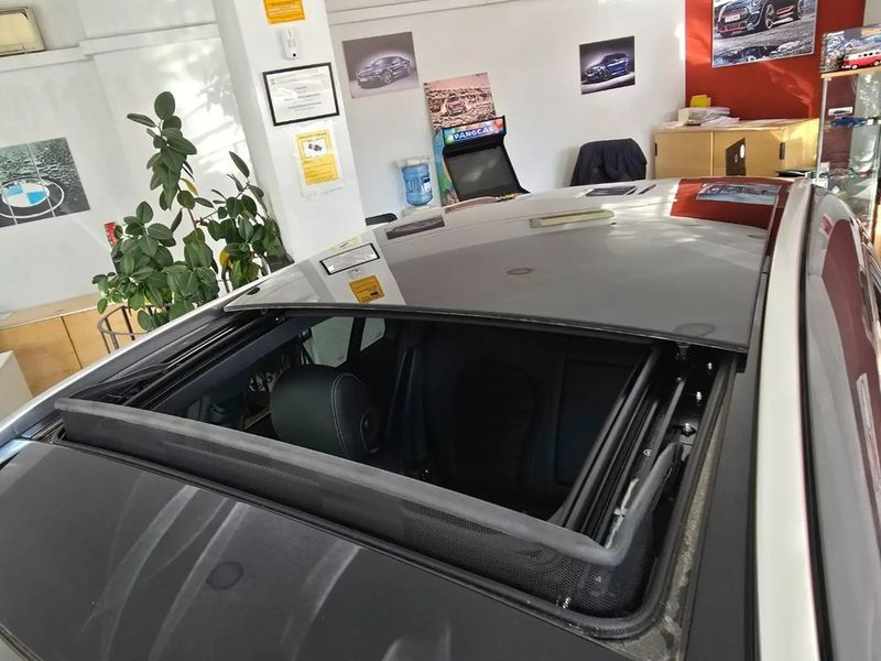 Mercedes-Benz GLC • 2020 • 54,114 km 8