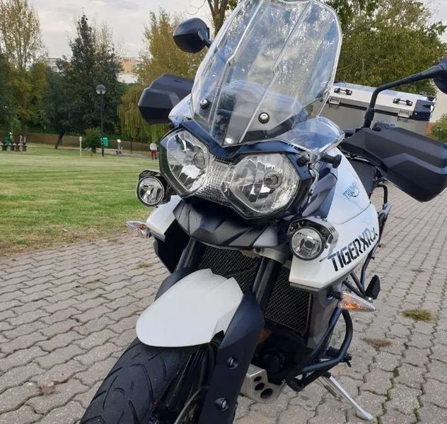 Triumph tiger 800 • 2017 • 14,000 km 4