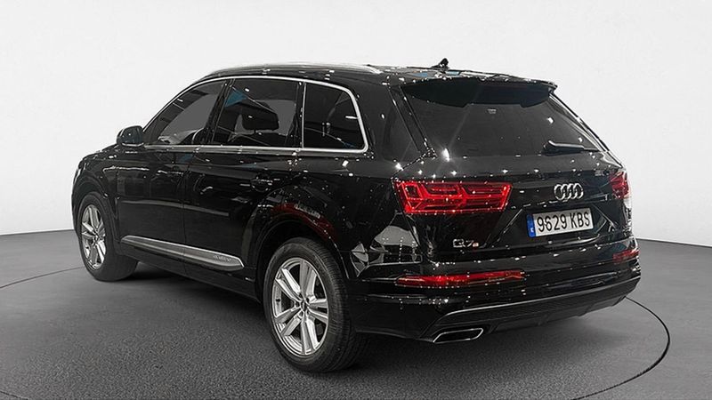 Audi Q7 • 2017 • 78,000 km 5