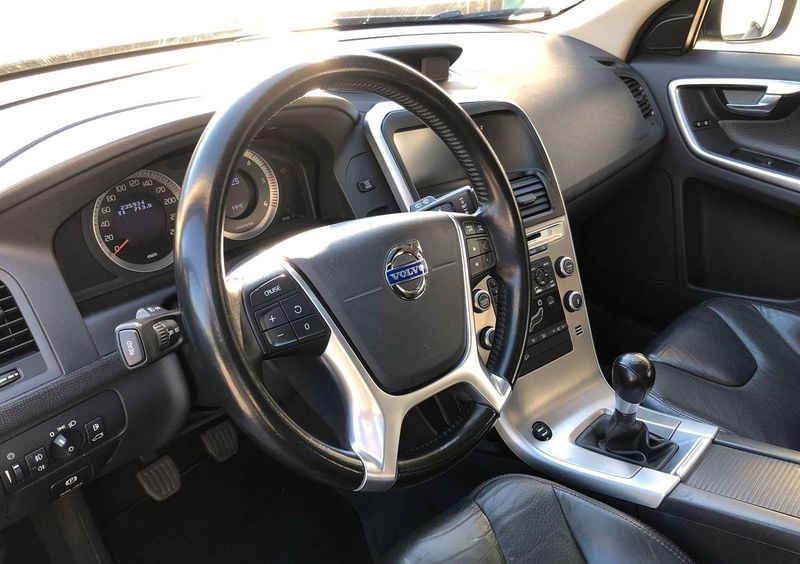 Volvo XC60 • 2009 • 299,999 km 11