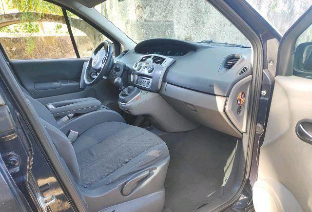 Renault Scénic • 2007 • 140,000 km 6
