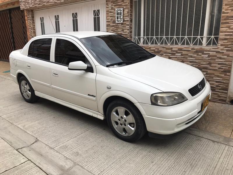 Chevrolet Astro • 2003 • 177,000 km 5
