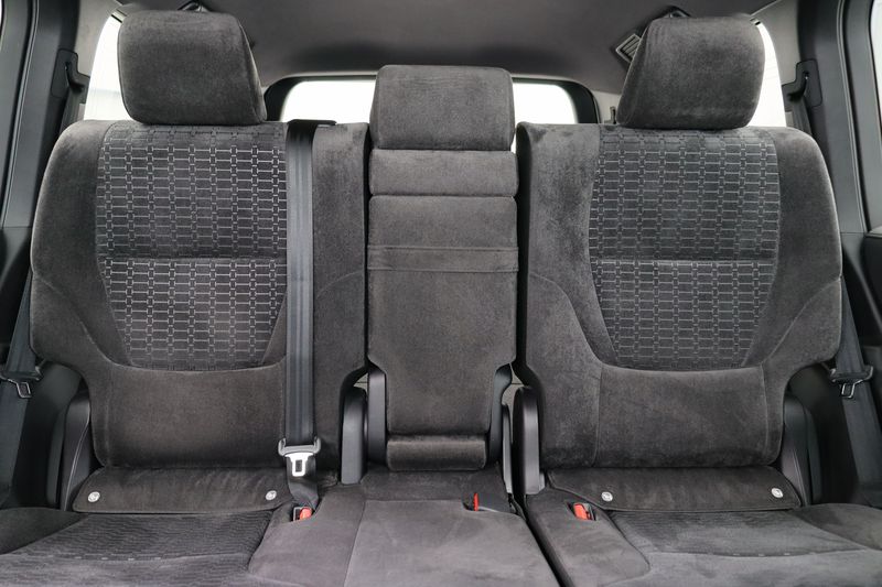 Toyota Land Cruiser • 2022 • 30,884 km 12