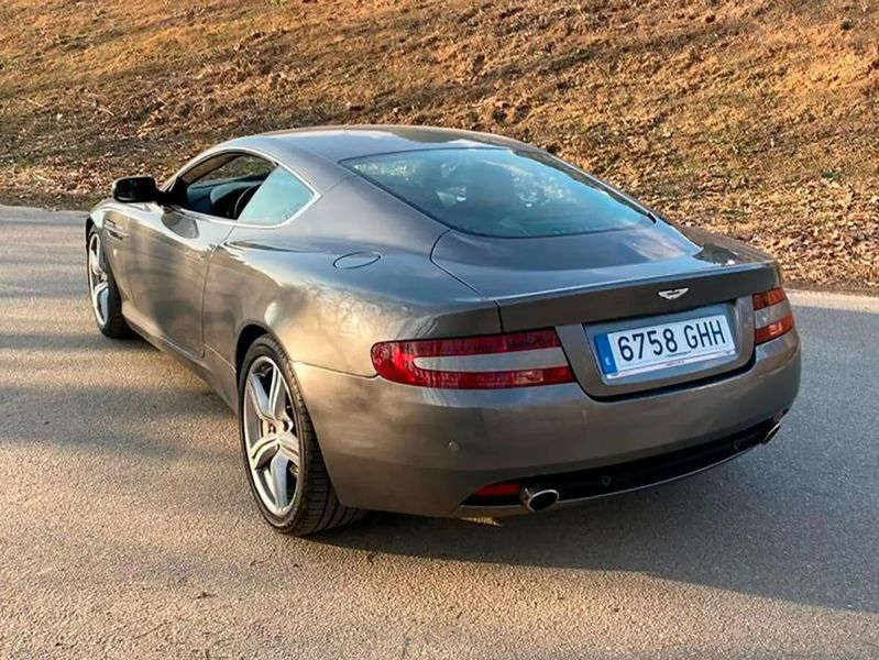 Aston Martin DB9 • 2008 • 131,520 km 1