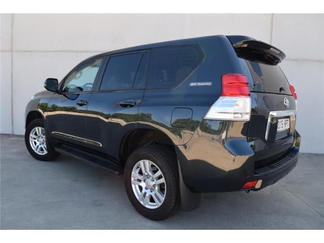 Toyota Land Cruiser • 2013 • 169,000 km 3