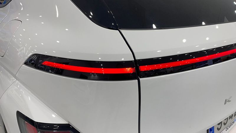 Hyundai Kona • 2024 • 17,405 km 9