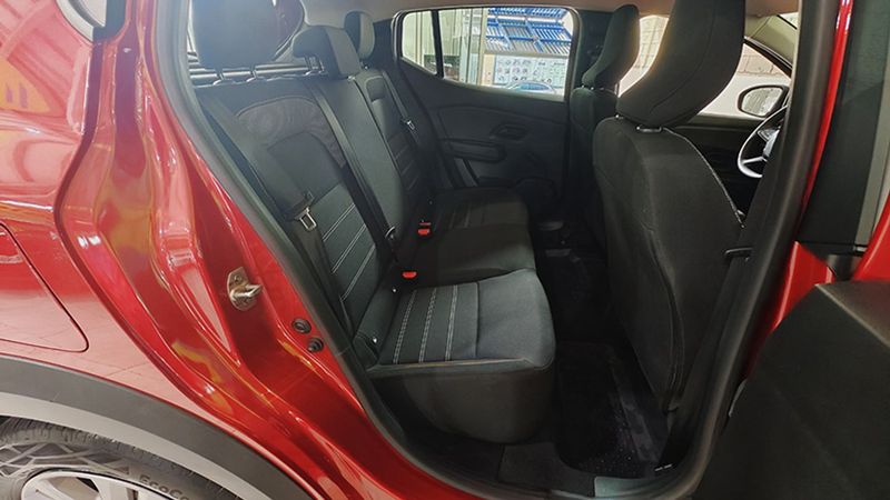 Dacia Sandero • 2022 • 5,305 km 10