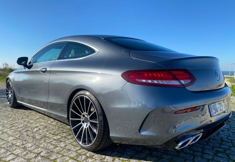 Mercedes-Benz C • 2016 • 98,000 km 10