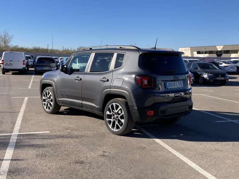 Jeep Renegade • 2022 • 9,661 km 3
