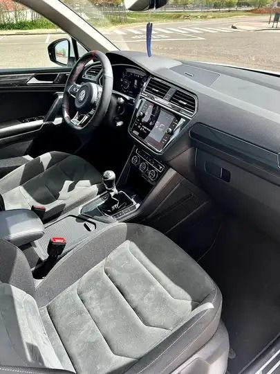 Volkswagen Tiguan • 2018 • 131,000 km 5