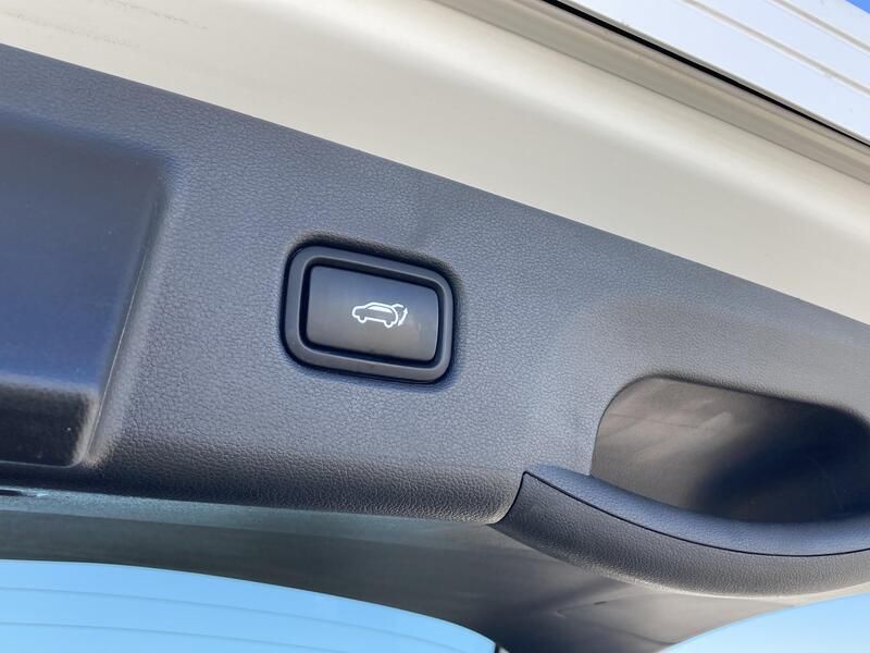 Hyundai Tucson • 2020 • 22,124 km 6