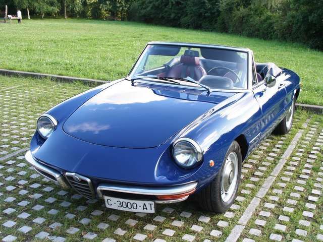 Alfa Romeo Spider • 1969 • 57,000 km 1