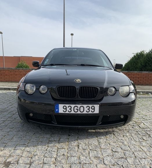 BMW 328i • 2004 • 270,000 km 1