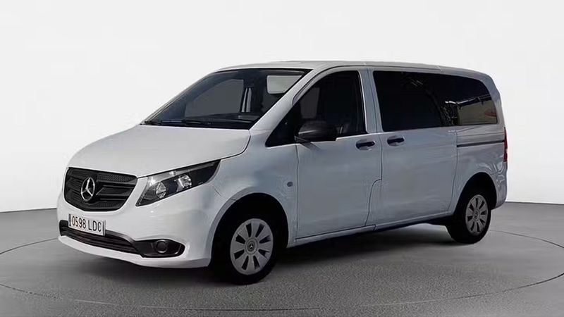 Mercedes-Benz 115 • 2019 • 120,138 km 7