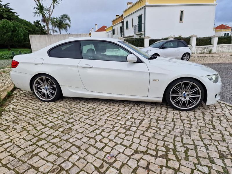 BMW 328i • 2009 • 117,000 km 9