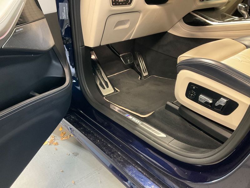 BMW X7 • 2019 • 79,000 km 11