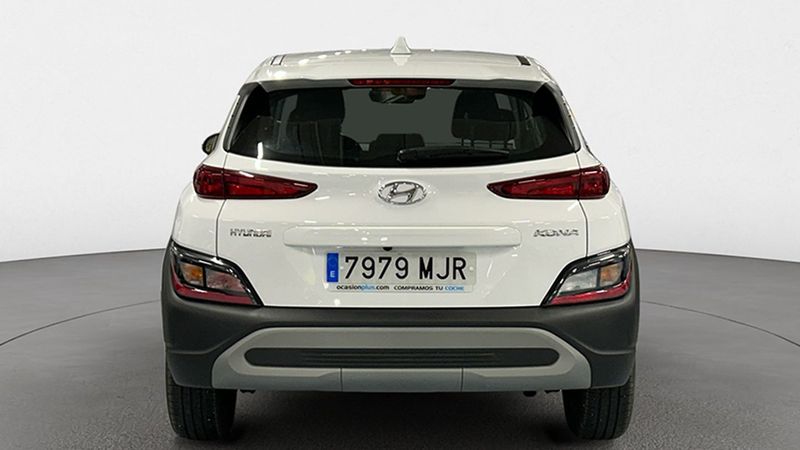 Hyundai Kona • 2023 • 12,000 km 9