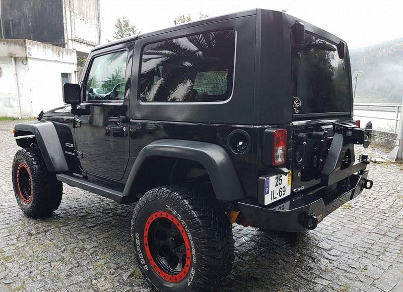 Jeep Wrangler • 2009 • 80,000 km 2