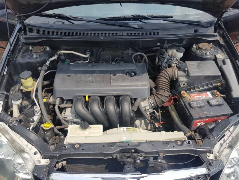 Toyota Corolla sedan • 2005 • 1,231,123 km 5