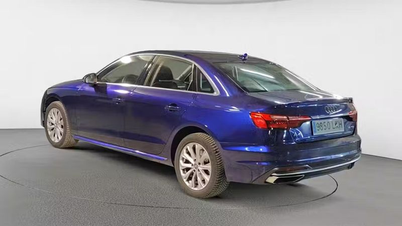 Audi A4 • 2020 • 62,620 km 3