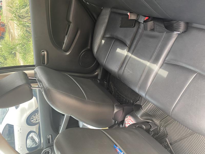 Mazda 2 • 2015 • 35,000 km 2