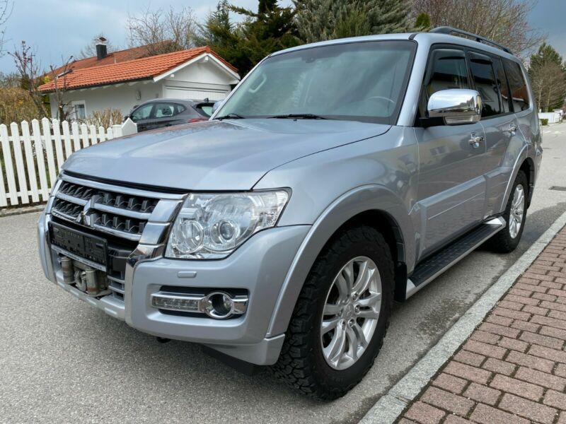 Mitsubishi Pajero • 2016 • 112,556 km 13