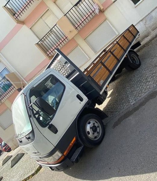 Mitsubishi Fuso canter • 1999 • 220,000 km 8