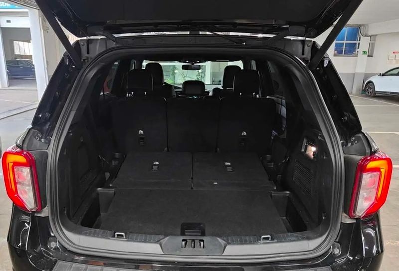 Ford Explorer • 2021 • 100,200 km 13