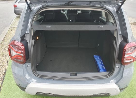 Dacia Duster • 2022 • 12,000 km 12