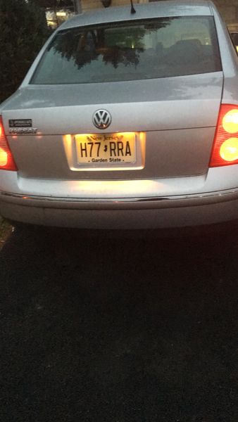 Volkswagen Passat • 2004 • 147,000 km 4