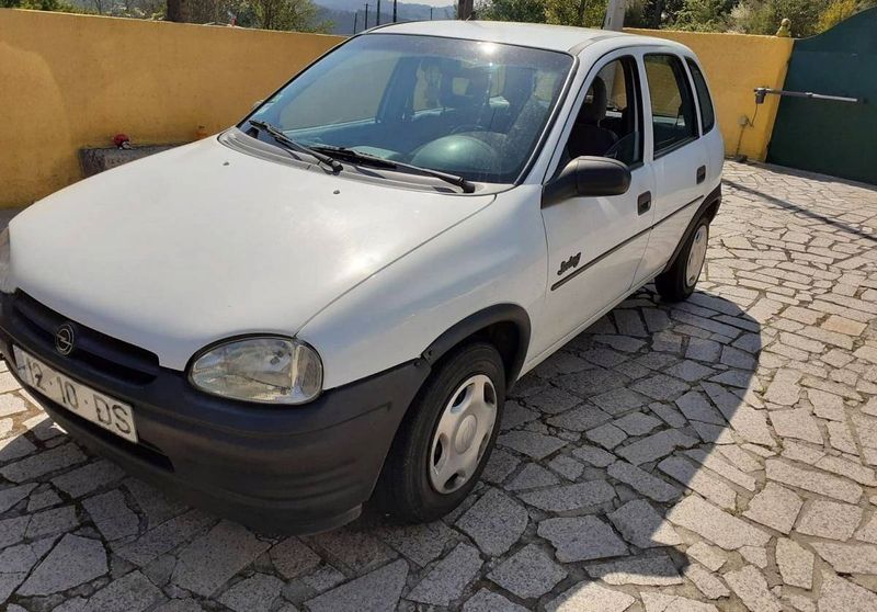 Opel Corsa • 1994 • 149,000 km 4