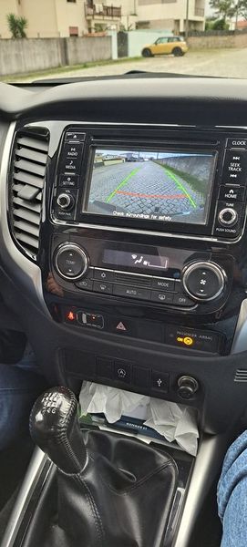 Mitsubishi L200 • 2018 • 104,000 km 2