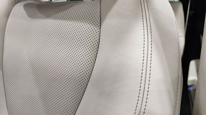 BMW X5 • 2020 • 42,284 km 14