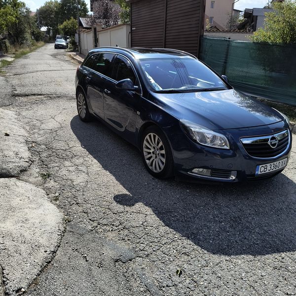 Opel Insignia • 2011 • 162,000 km 5