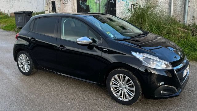 Peugeot 207 • 2017 • 67,000 km 4