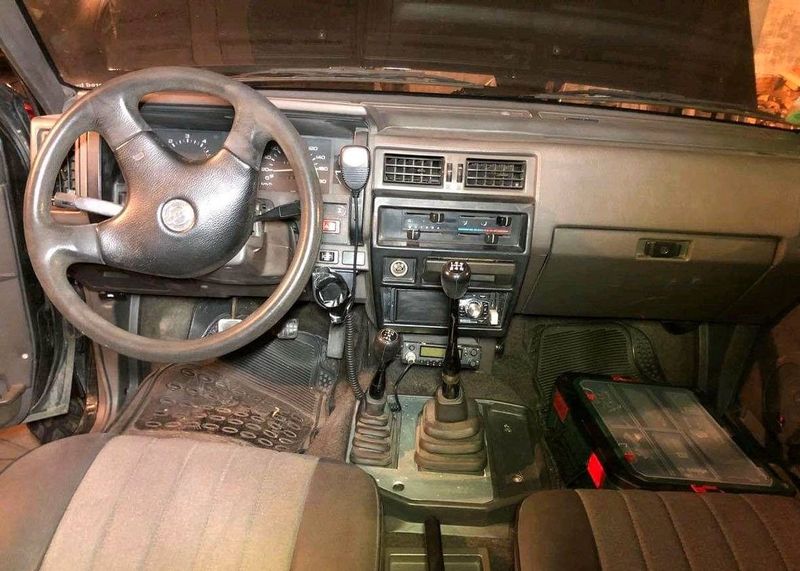 Nissan Terrano • 1992 • 200,000 km 3
