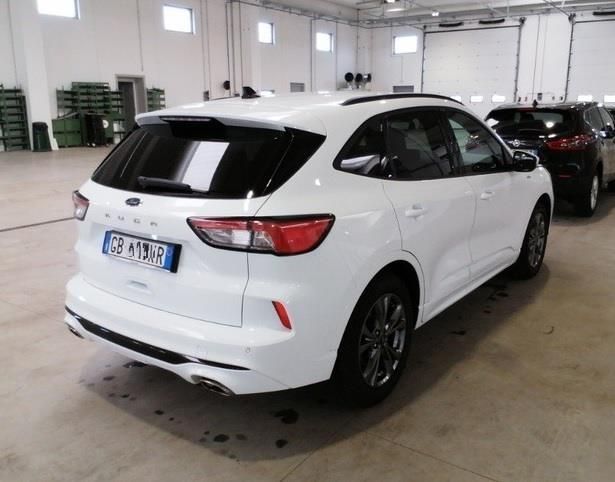 Ford Escape • 2020 • 169,000 km 5