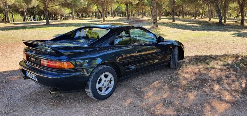 Toyota MR2 • 1992 • 70,000 km 3