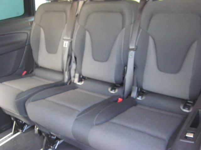 Mercedes-Benz 310 kombi • 2017 • 106,200 km 2