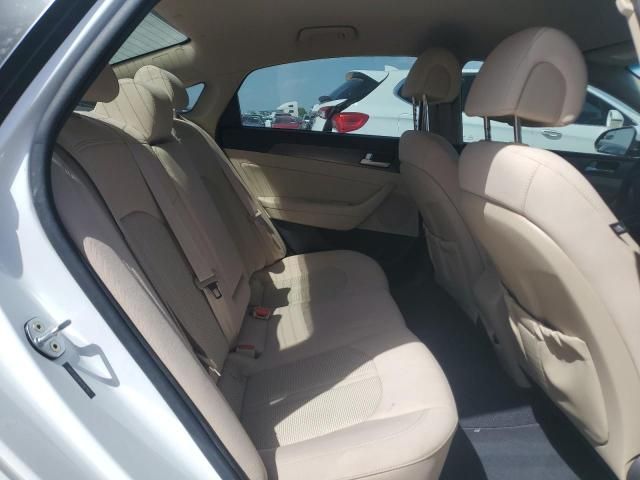 Hyundai Sonata • 2015 • 10,000 mi 9