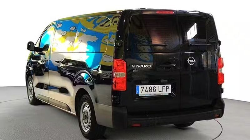 Opel Vivaro • 2020 • 144,044 km 2