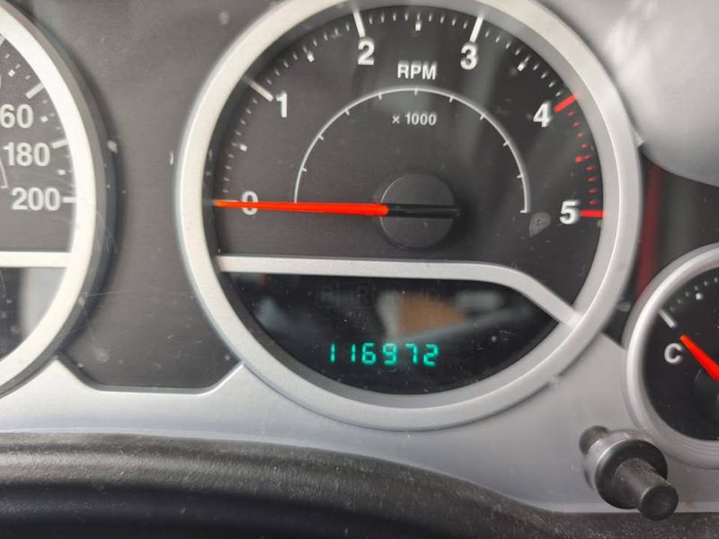 Jeep Wrangler • 2001 • 99,000 km 3