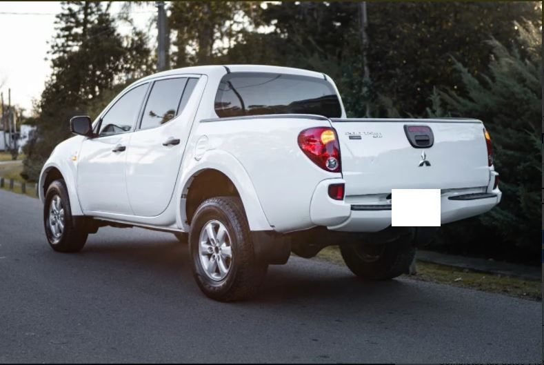 Mitsubishi L200 • 2016 • 108,000 km 4